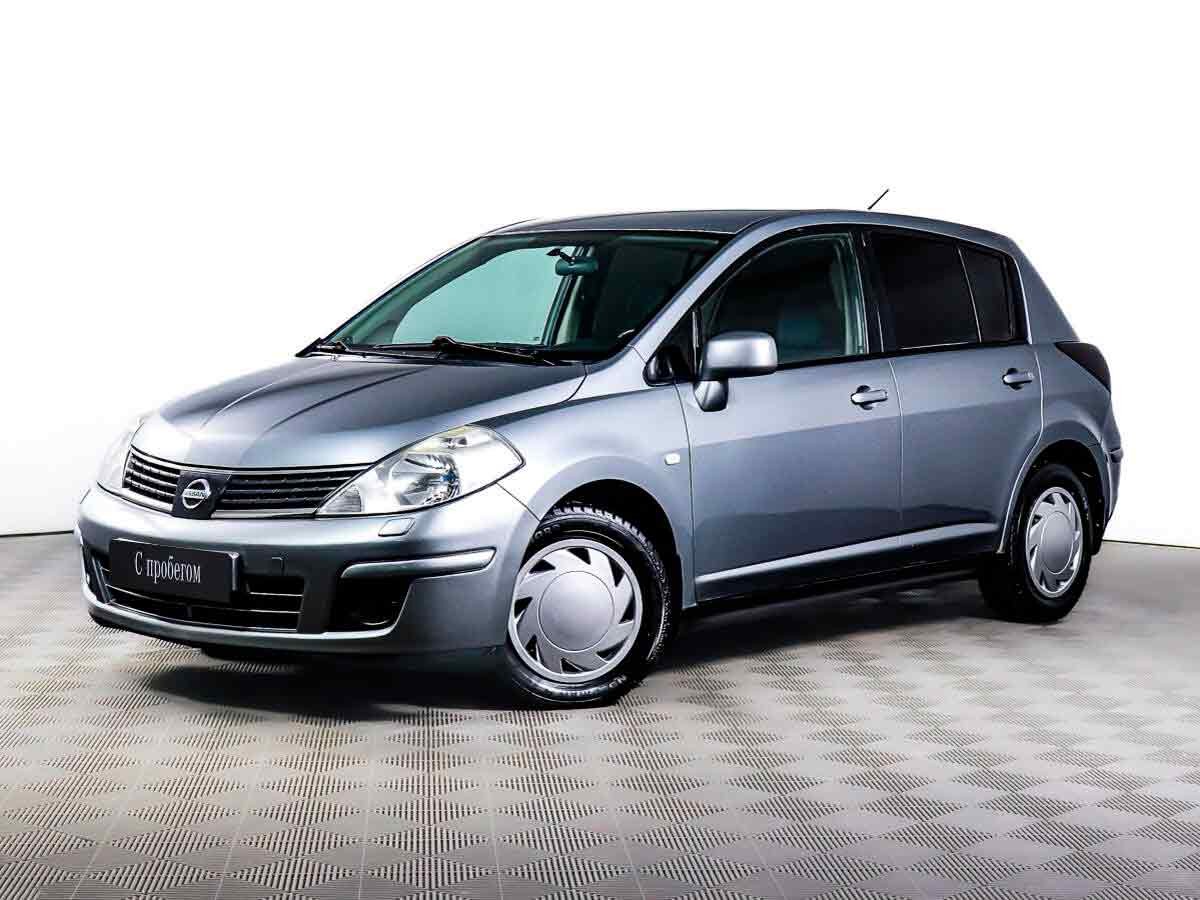 NISSAN TIIDA 