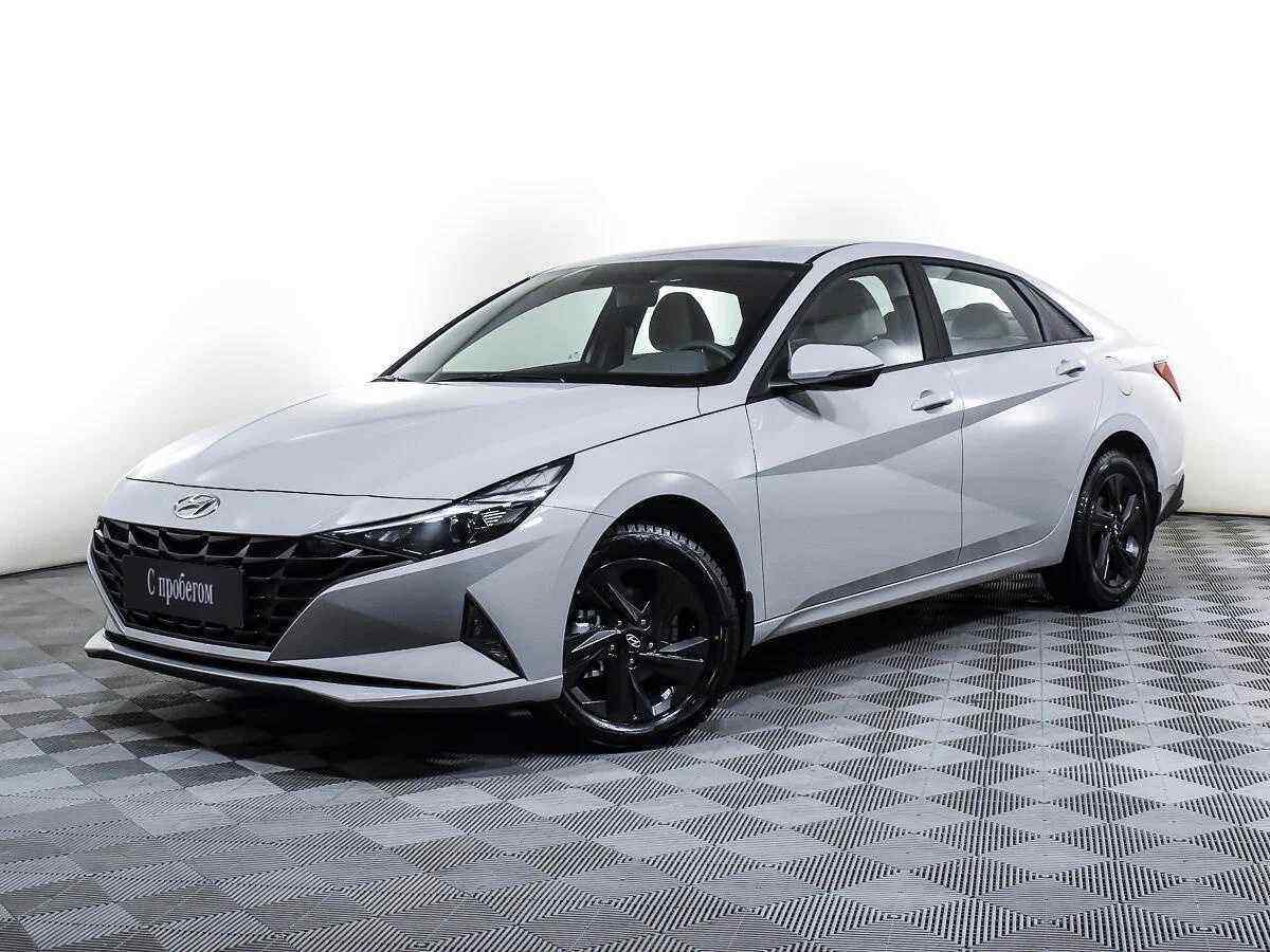 Hyundai Elantra 